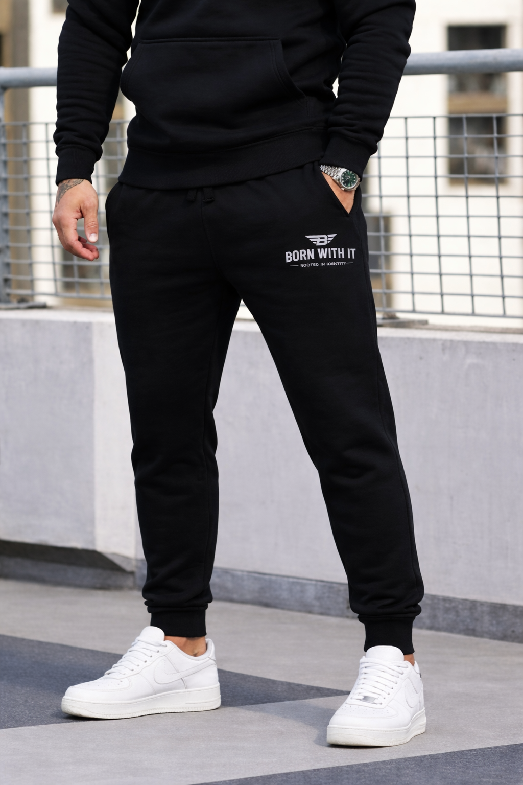 MEN'S FLEECE TRACKSUIT BOTTOMS – SLIM FIT "STREETWEAR UK"