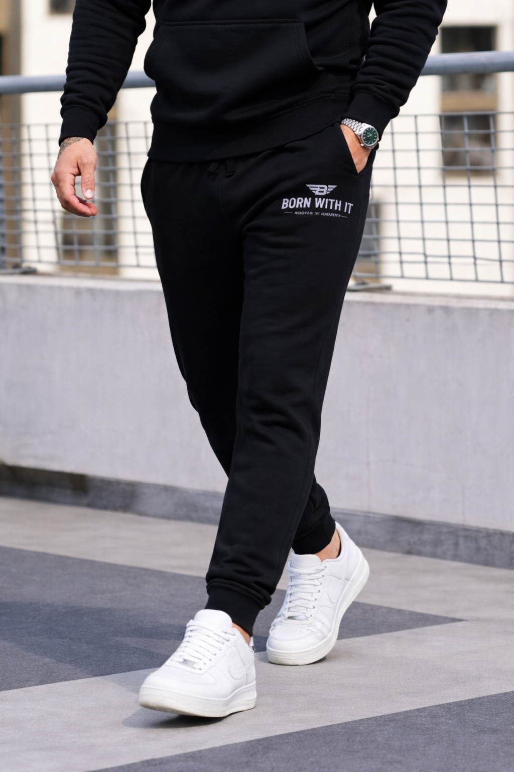 MEN'S FLEECE TRACKSUIT BOTTOMS – SLIM FIT "STREETWEAR UK"
